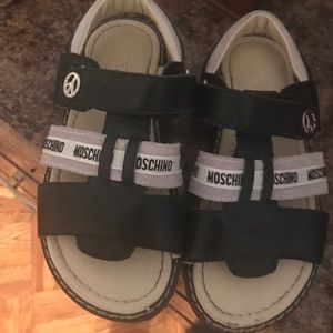 Moschino sandals for boys size 28 u.s 11.5